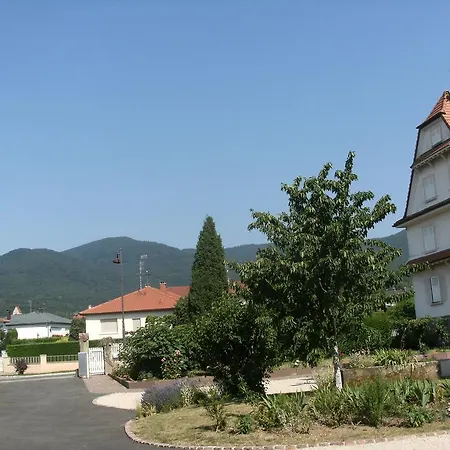 בית נופש Des Alisiers *